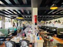 大堂-四海蒸鲜蒸汽海鲜自助(北戴河店)