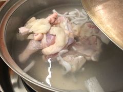 -润园四季椰子鸡火锅(海上世界店)