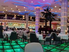 -碧中海汤泉汗蒸酒店