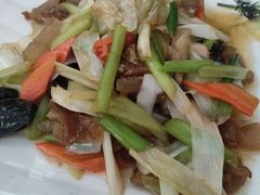 -宾朋海鲜饭庄(兴海路店)