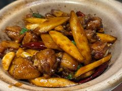 -楚山晓·湖北菜(武汉光谷K11店)