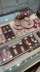 -周大生CHOW TAI SENG(成山路巴黎春天店)
