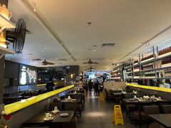 -大头虾越式风味餐厅(光明广场店)
