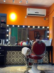 -鸿運 BARBER SHOP男士理发馆