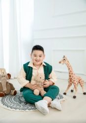 -小熊维尼高端儿童摄影(宝安旗舰店)