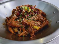 -张大师鸭爪爪特色干锅(南湖店)