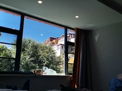 -岗底斯尼泊尔餐厅(万达店)