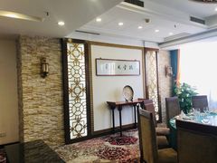 -山明水秀大饭店