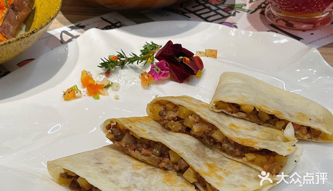 哈尔滨中央大街新晋网红烤肉店🥩人均80吃饱饱