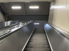 -麦当劳(徐汇漕溪北路百脑汇店)