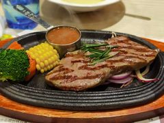 -海维克牛排馆HIGHWIC(右岸环宇坊店)