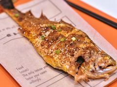 -中茵皇冠假日酒店·棕榈岛湖畔餐厅