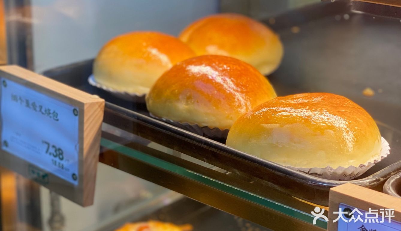 广式面包🍞中式点心我pick勿理堂！[调皮]