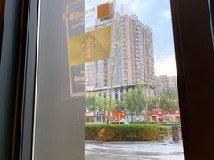 -星巴克(北京广渠门名敦道店)
