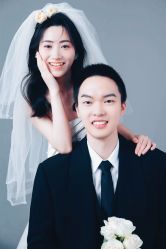 -唯一旅拍·颂当代影像艺术中心(上城店)