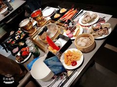 -小天鹅戴斯酒店鲸鲨百汇创作料理