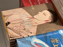 -西西弗书店&矢量咖啡(凯德晶萃广场店)