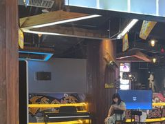 -YOGO优果密室逃脱(新佳丽广场店)