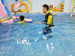 -鱼乐贝贝婴幼儿亲子水育(幸福街店)