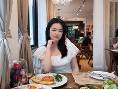 -Mark&Mars Restaurant