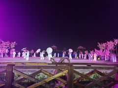 -茅山东方盐湖城景区