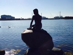 小美人鱼雕像&nbsp;The&nbsp;Little&nbsp;Mermaid-美人鱼
