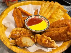 -七星布车休闲料理店