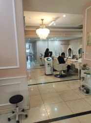 -Bollins波林丝•专研护发中心