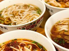 -矮子粉店1985·长沙米粉(湘春路店)