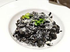 -静香HOUSE·全时段融合餐厅(七星欢乐颂店)