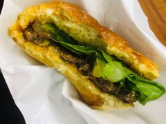 菠萝龙小治-龙治汉堡(中华城店)