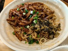 -佬钱湾仔(衣裳街店)