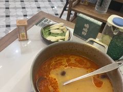 -喃喃椰·糟粕醋·椰子鸡火锅(七堡花园店)