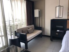 -三亚湾海居铂尔曼度假酒店