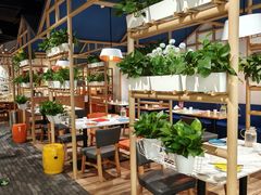 -渝信川菜 · 川味家常菜(财富购物中心店)
