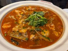 -魏铭鱼头捞饭(晋阳路店)