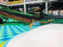 -蒙特利亲子乐园
