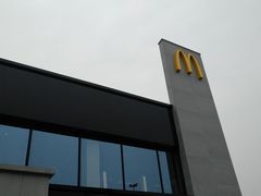 -麦当劳(国际社区店)