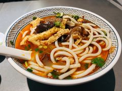 -粉吖吖·邵阳米粉(体育西路店)