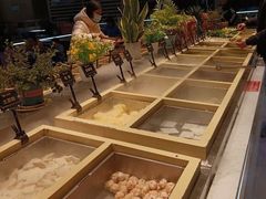 自助取餐区-食尚名肴自助涮烤