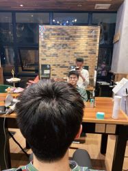 -PE SALON