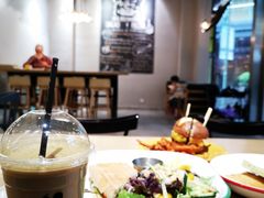 -HELLO 27 意面·沙拉·帕尼尼