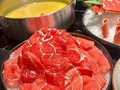 -鲜入唯煮·港式海鲜牛肉火锅(金宝街店)