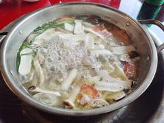 -老石黑山羊毛驴肉火锅(金凯广场店)