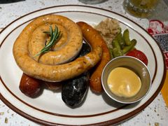 -CRAZYONES西班牙海鲜饭(上海美罗城店)