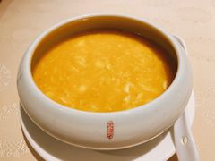 蟹粉鱼翅-成隆行·蟹王府(九江路店)