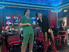 -屋有岛沉浸游戏旗舰店(中山公园店)