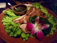 卡拉山火塘烧肉-花马天堂云南餐厅 Lost Heaven(外滩店)
