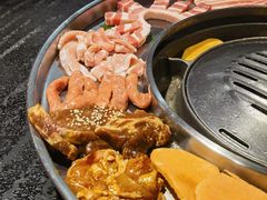 -哈哈碳都·牛肋条无限自助烤肉(宝龙店)