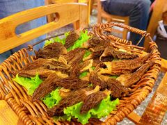 野生松茸-阿婆情腊排骨火锅(金虹路店)